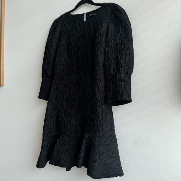 Zara Bloggers Fave Black Textured Weave Dress - Small - Picture 3 of 7